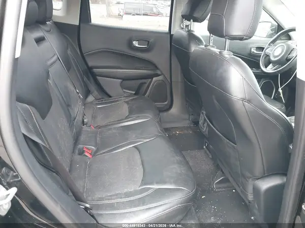 3C4NJDBB2JT457020 2018 JEEP COMPASS - Image 8