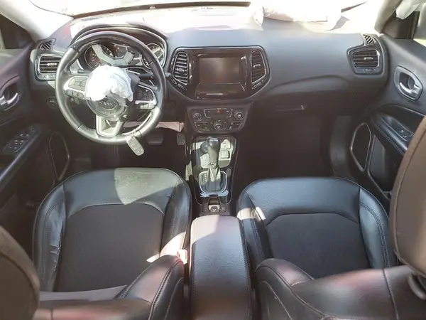 3C4NJDBB2JT479065 2018 JEEP COMPASS - Image 8