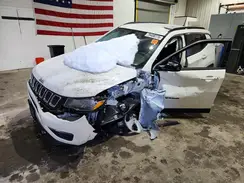 3C4NJDBB2JT483018 2018 JEEP COMPASS