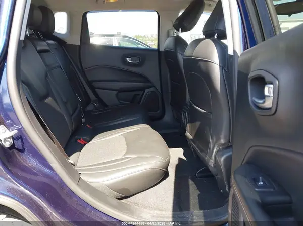 3C4NJDBB2JT483438 2018 JEEP COMPASS - Image 8