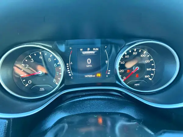 3C4NJDBB2JT483830 2018 JEEP COMPASS - Image 8