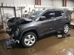 3C4NJDBB2JT483861 2018 JEEP COMPASS