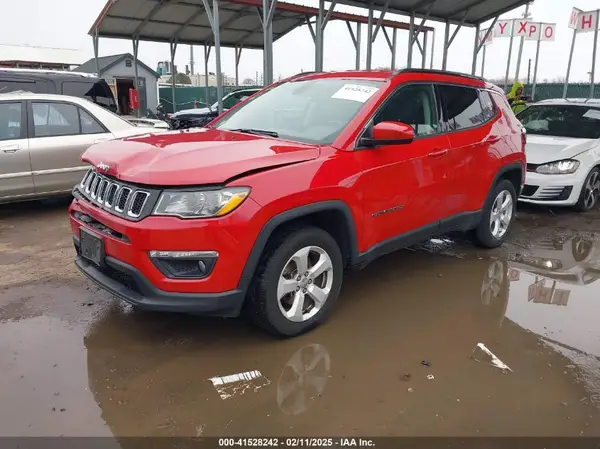 3C4NJDBB2JT485559 2018 JEEP COMPASS - Image 2