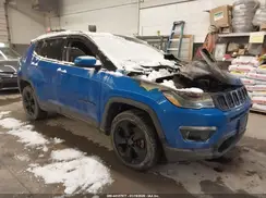 3C4NJDBB2KT593066 2019 JEEP COMPASS