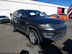3C4NJDBB2KT593715 2019 JEEP COMPASS