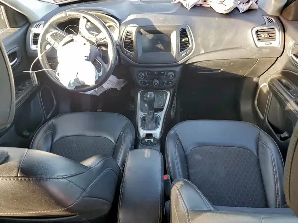 3C4NJDBB2KT594072 2019 JEEP COMPASS - Image 8