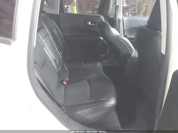 3C4NJDBB2KT594167 2019 JEEP COMPASS - Image 8