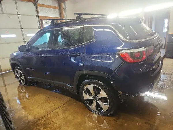 3C4NJDBB2KT619603 2019 JEEP COMPASS - Image 2