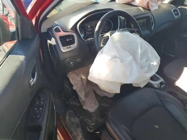 3C4NJDBB2KT641410 2019 JEEP COMPASS - Image 8
