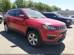 3C4NJDBB2KT670082 2019 JEEP COMPASS