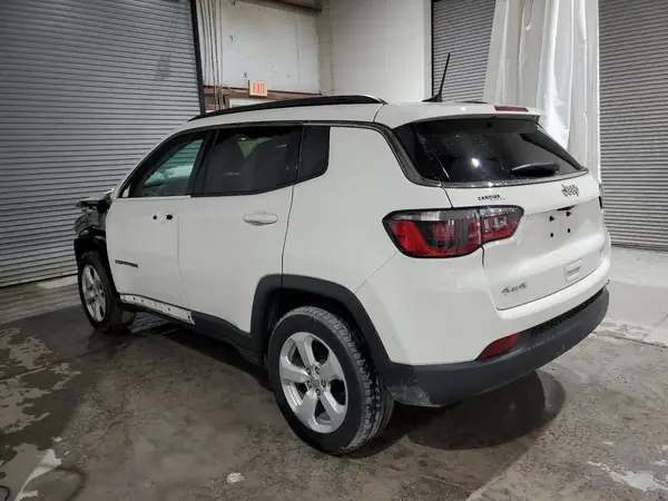 3C4NJDBB2KT674794 2019 JEEP COMPASS - Image 2