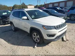 3C4NJDBB2KT713576 2019 JEEP COMPASS