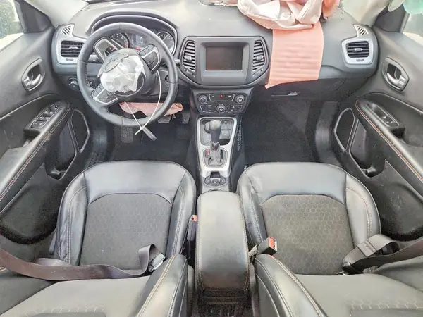 3C4NJDBB2KT729518 2019 JEEP COMPASS - Image 8