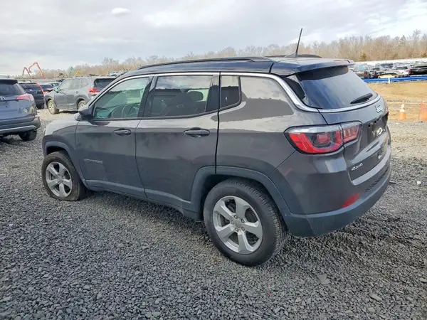 3C4NJDBB2KT735741 2019 JEEP COMPASS - Image 2
