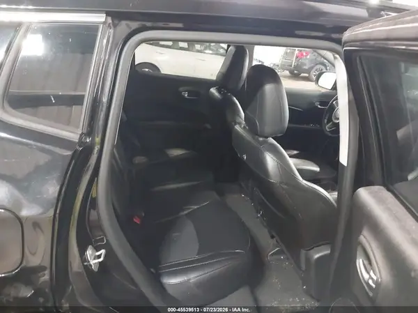 3C4NJDBB2KT748473 2019 JEEP COMPASS - Image 8