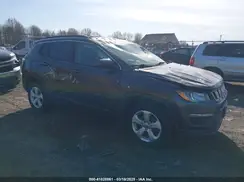 3C4NJDBB2KT760879 2019 JEEP COMPASS