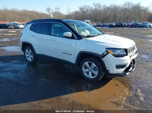 3C4NJDBB2KT761000 2019 JEEP COMPASS - Image 1