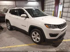 3C4NJDBB2KT767444 2019 JEEP COMPASS