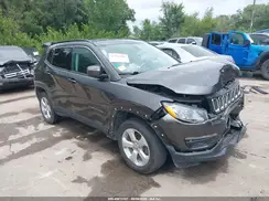 3C4NJDBB2KT767721 2019 JEEP COMPASS