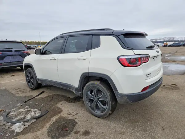 3C4NJDBB2KT768187 2019 JEEP COMPASS - Image 2