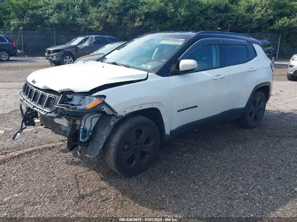 3C4NJDBB2KT776516 2019 JEEP COMPASS - Image 2