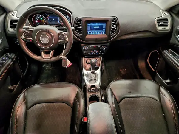3C4NJDBB2KT780937 2019 JEEP COMPASS - Image 8