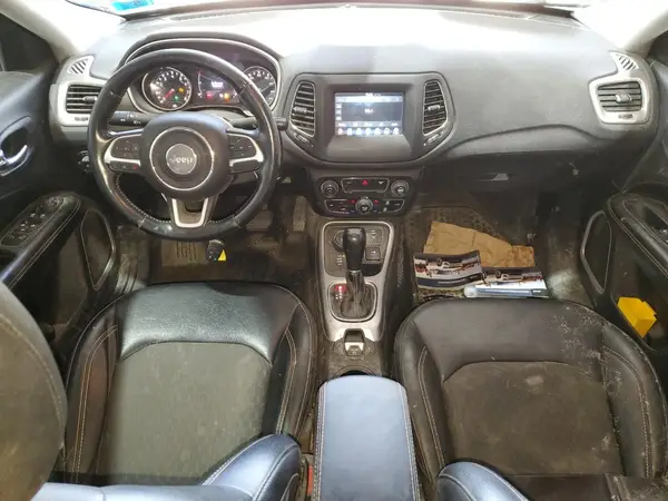 3C4NJDBB2KT786690 2019 JEEP COMPASS - Image 8