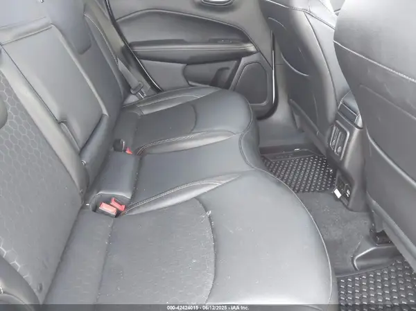 3C4NJDBB2KT792196 2019 JEEP COMPASS - Image 8