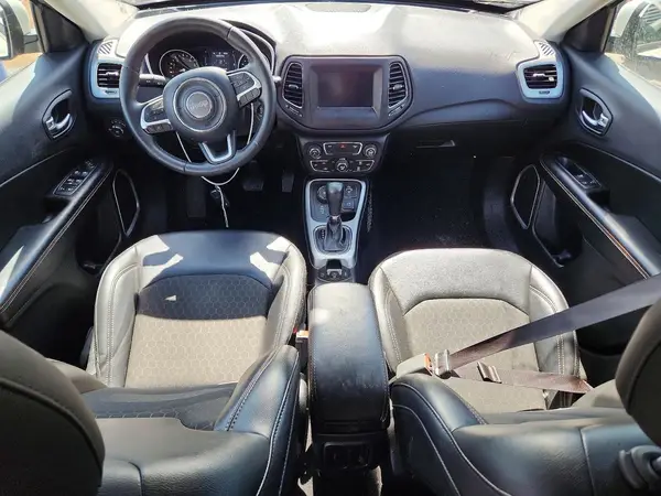3C4NJDBB2KT801205 2019 JEEP COMPASS - Image 8
