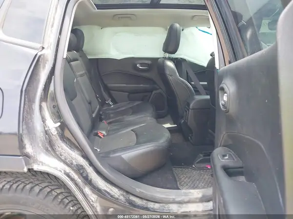 3C4NJDBB2KT817176 2019 JEEP COMPASS - Image 8