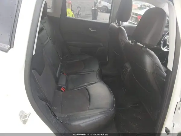 3C4NJDBB2KT839386 2019 JEEP COMPASS - Image 8