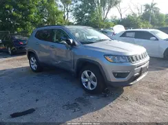 3C4NJDBB2KT839498 2019 JEEP COMPASS