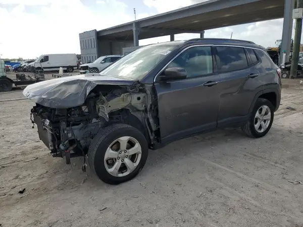 3C4NJDBB2KT839906 2019 JEEP COMPASS - Image 1