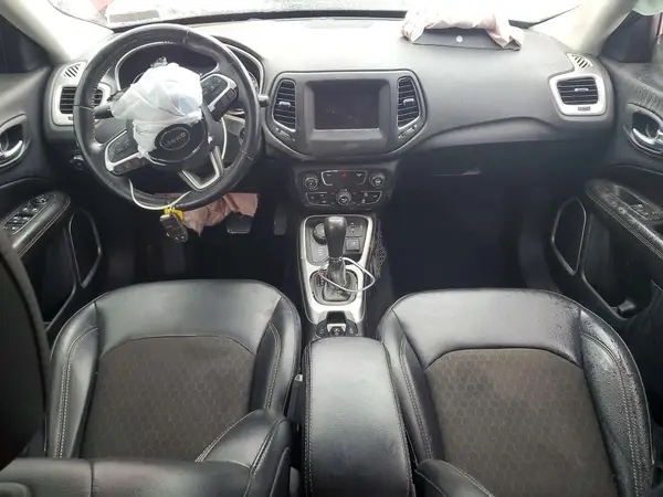 3C4NJDBB2KT846788 2019 JEEP COMPASS - Image 8