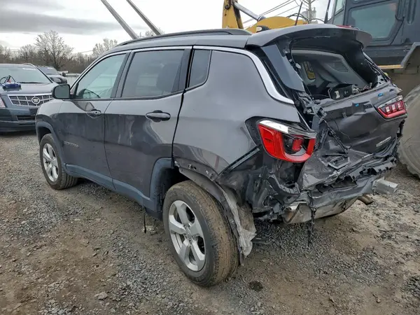 3C4NJDBB2KT847746 2019 JEEP COMPASS - Image 2