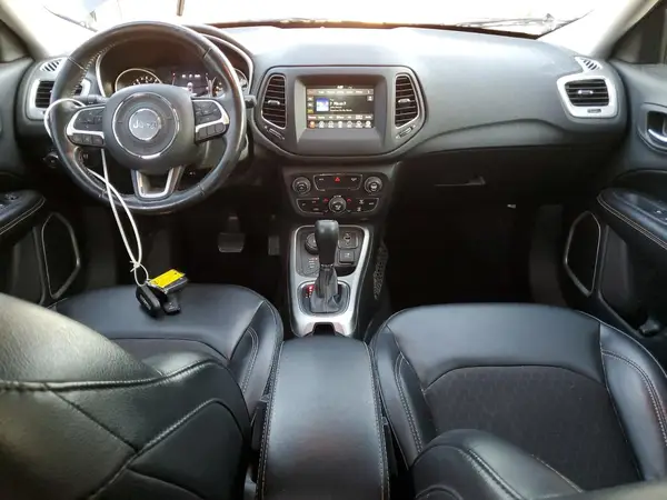 3C4NJDBB2KT849478 2019 JEEP COMPASS - Image 8