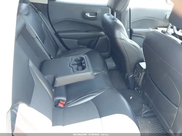 3C4NJDBB2KT850386 2019 JEEP COMPASS - Image 8