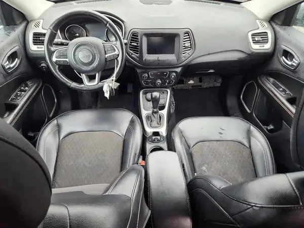 3C4NJDBB2KT850694 2019 JEEP COMPASS - Image 8