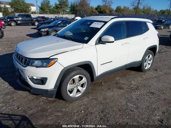 3C4NJDBB2LT115599 2020 JEEP COMPASS - Image 2