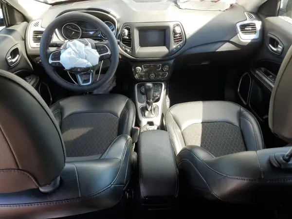 3C4NJDBB2LT129891 2020 JEEP COMPASS - Image 8