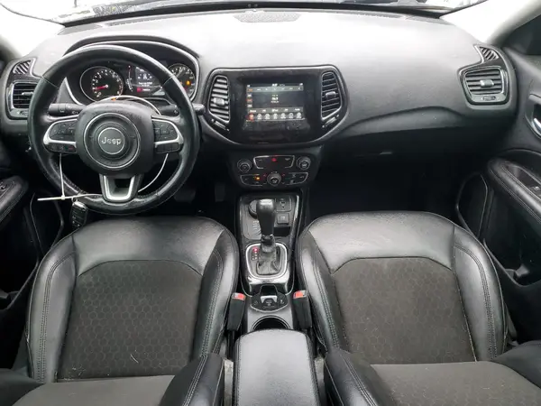 3C4NJDBB2LT148795 2020 JEEP COMPASS - Image 8