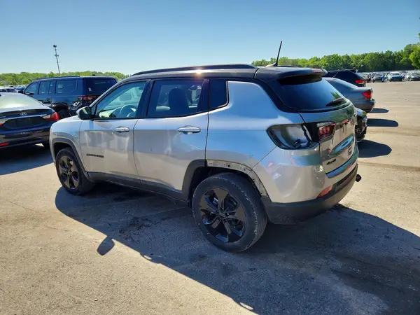 3C4NJDBB2LT150255 2020 JEEP COMPASS - Image 2