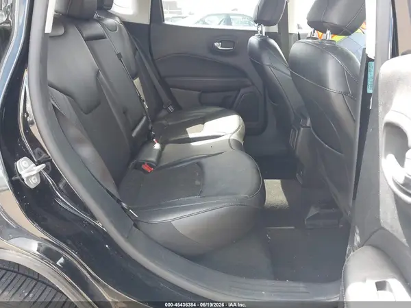 3C4NJDBB2LT204895 2020 JEEP COMPASS - Image 8
