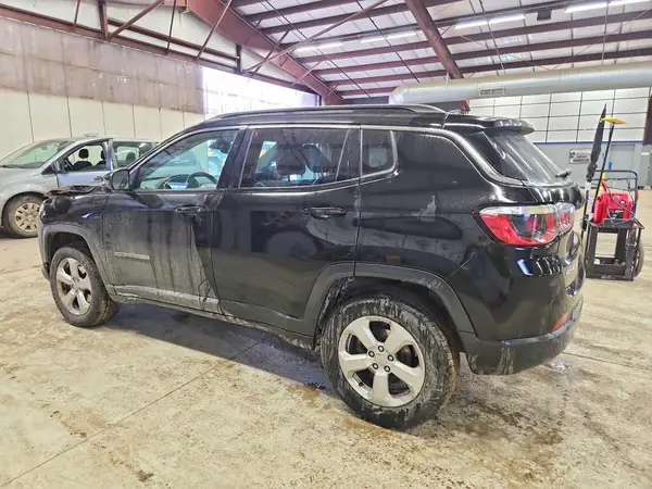 3C4NJDBB2LT224242 2020 JEEP COMPASS - Image 2
