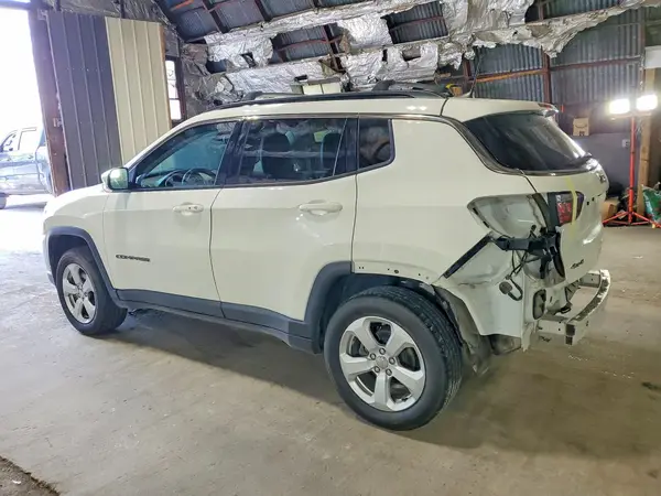 3C4NJDBB2LT239727 2020 JEEP COMPASS - Image 2