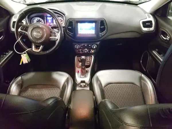 3C4NJDBB2LT251196 2020 JEEP COMPASS - Image 8