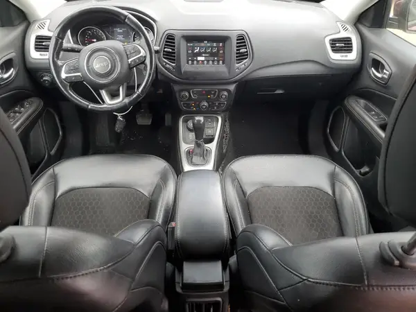 3C4NJDBB2LT255412 2020 JEEP COMPASS - Image 8