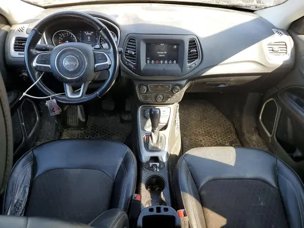3C4NJDBB2LT256429 2020 JEEP COMPASS - Image 8