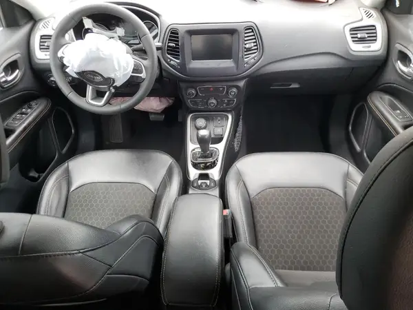 3C4NJDBB2MT537759 2021 JEEP COMPASS - Image 8