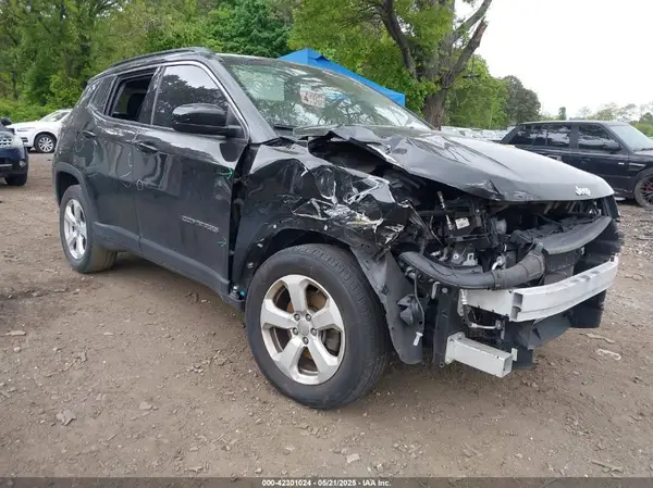 3C4NJDBB2MT537955 2021 JEEP COMPASS - Image 1